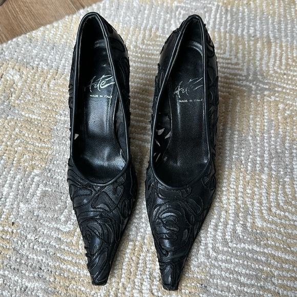 Arte made in Italy cut out leather design black stiletto pumps SZ 37 - Picture 6 of 11